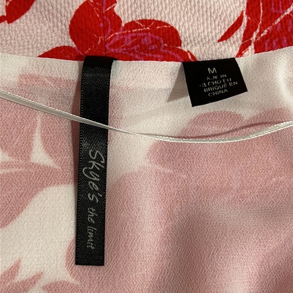 Sky’s The Limit, Red & White, Floral Print, Open Front Jacket, Size Medium - Picture 5 of 8